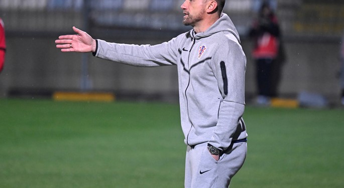 Olić announces squad for the first European Championship qualifier