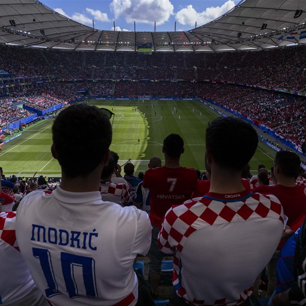 FIFA uvela dodatnu kategoriju ulaznica za najvjernije navijače