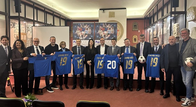 Vladimir Iveta na svečanom otvaranju izložbe “Paolo Rossi i nogometne legende”