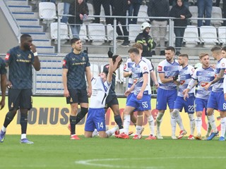 Osijek u derbiju svladao Dinamo, Lokomotiva bolja od Hajduka