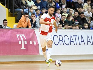 Jelovčić: “Napad nikad nije bio problem, moramo biti čvrsti u obrani“