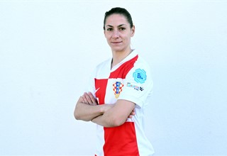 Ana Jelenčić