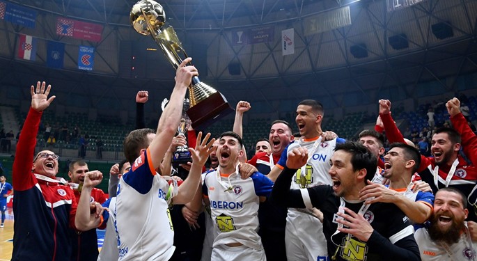 Torcida Biberon osvojila svoj prvi naslov, uzela trofej Kupa