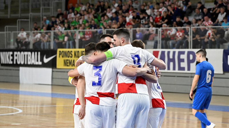 Razigrana Hrvatska u Varaždinu uvjerljivo svladala Grčku i osigurala plasman na Euro