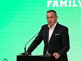 Predsjednik Kustić čestitao U-17 reprezentaciji plasman u nokaut fazu natjecanja