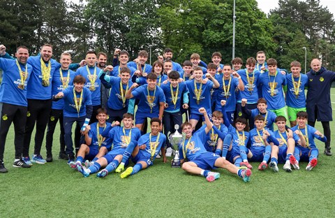 Kadeti Dinama podigli trofej namijenjen hrvatskom prvaku