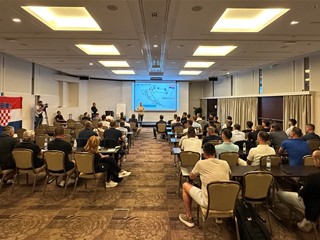 Održan obavezni seminar iz pravila nogometne igre za trenere SuperSport HNL-a