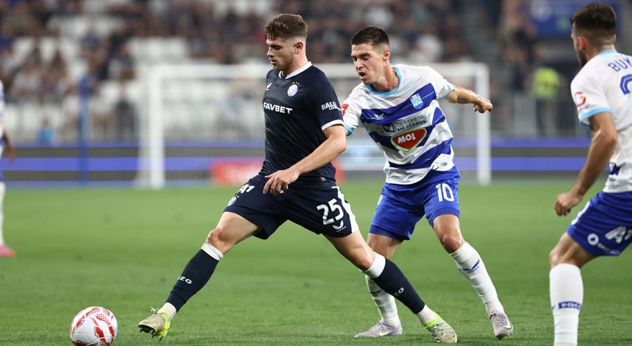 Kulenović i Stojković u završnici donijeli pobjedu Dinamu kod Osijeka
