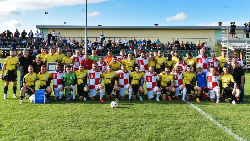 Reprezentacija veterana Hrvatske uveličala stotu obljetnicu ŠNK Ratar Piškorevci