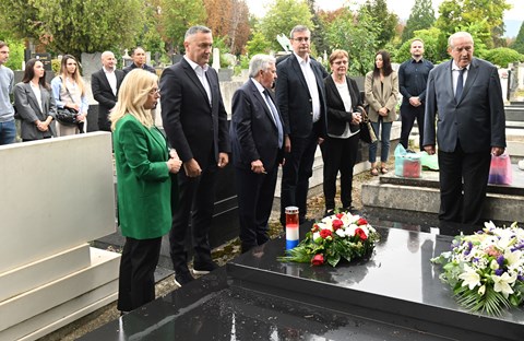 Delegacija HNS-a obilježila 12. obljetnicu smrti Vlatka Markovića