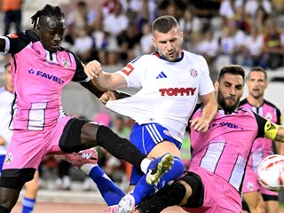 Hajduk svladao Lokomotivu, "nula" Rijeke i Istre 1961