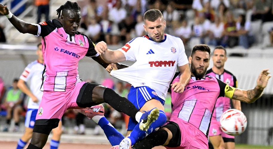 Hajduk svladao Lokomotivu, "nula" Rijeke i Istre 1961