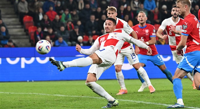 Ivanović spasio Lens poraza, Brekalo ponovno strijelac za Herthu
