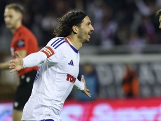 Hajduk svladao Osijek, Lokomotiva izborila remi sa Slavenom