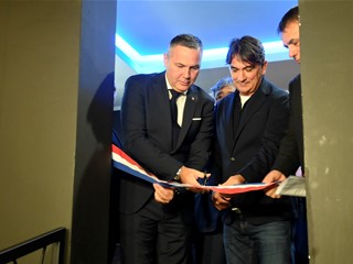 Kustić i Dalić predvodili delegaciju HNS-a na otvaranju spomen-sobe Trpinjska cesta