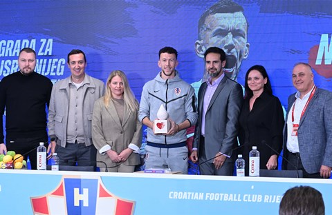 Perišiću nagrada Pokaži srce za najsrčanijeg reprezentativca