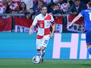 Modrić pogotkom donio Milanu pobjedu na gostovanju u Pisi
