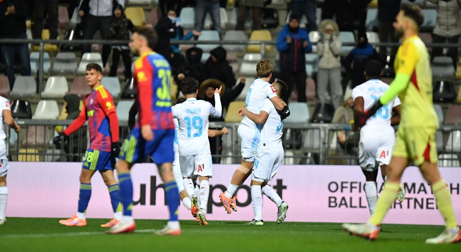 "Petarda" Rijeke u Jadranskom derbiju, Dinamo porazio Varaždin