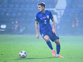 Josip Stanišić strijelac i asistent u visokoj pobjedi Bayerna