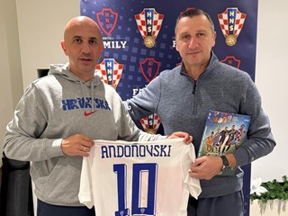 Vlatko Andonovski gost na zimskom kampu HNS-a u Medulinu