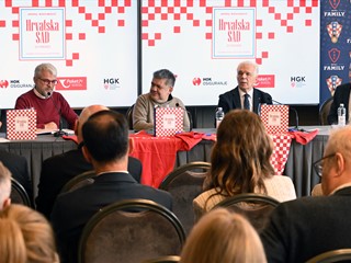 Predstavljena knjiga Hrvatska - SAD (ili nikad) o prvoj utakmici hrvatske reprezentacije