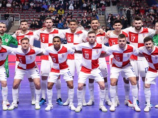 Perić: “Bilo bi lijepo pobijediti pred ispunjenim tribinama“