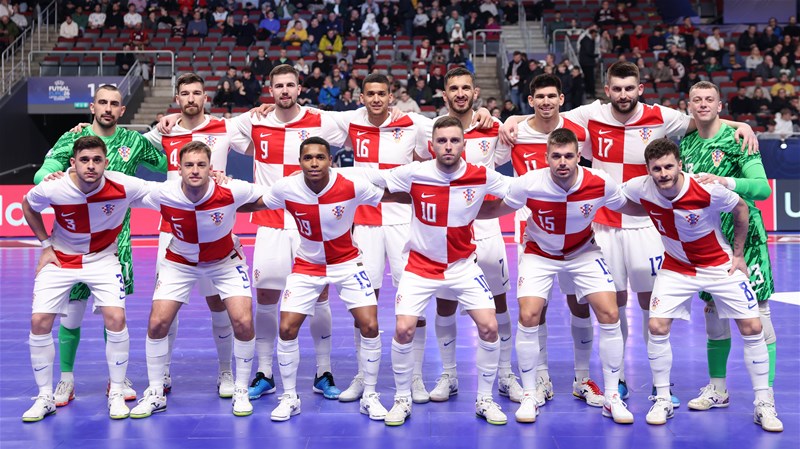 Perić: “Bilo bi lijepo pobijediti pred ispunjenim tribinama“