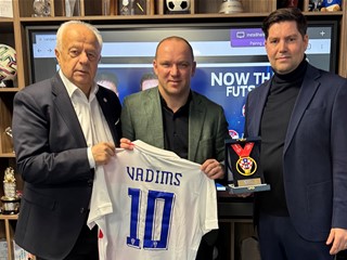 Durlen i Hrkač na prijemu u Latvijskom nogometnom savezu