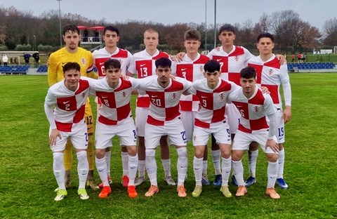 Hrvatska na otvaranju uspješnija od Grčke