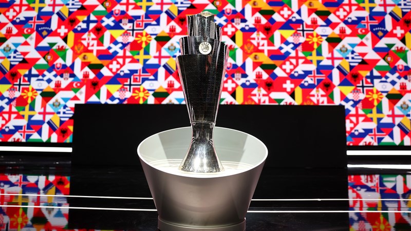 Hrvatska u skupini sa Španjolskom, Engleskom i Češkom