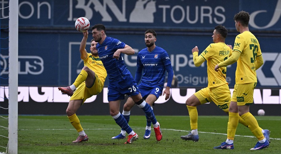 Dinamo s četiri pogotka ispratio Istru 1961, Rijeka u izravnom dvoboju preskočila Varaždin