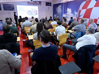 Održana radionica o licenciranju i financijskoj održivosti klubova HNLŽ i Treće NL