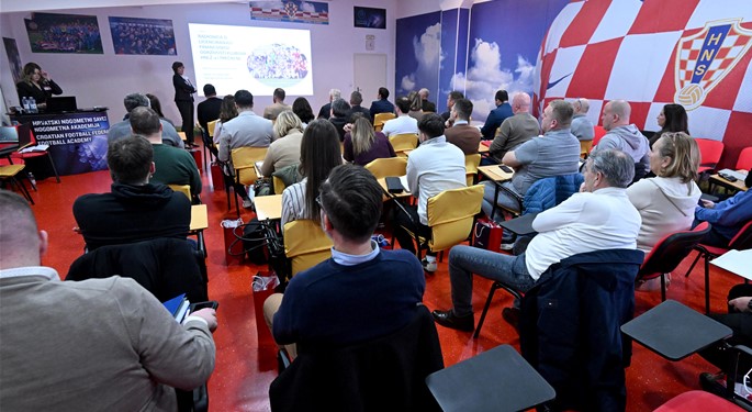 Održana radionica o licenciranju i financijskoj održivosti klubova HNLŽ i Treće NL