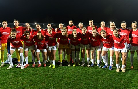Ženska reprezentacija u Karlovcu uz snažnu poruku: Ženama (ni)je mjesto u nogometu