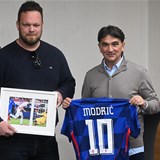 Anti Čizmiću nagrada za najbolju fotografiju praćenja Vatrenih tijekom 2025. godine