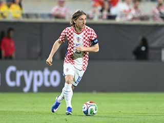 Kapetan Modrić uspješno operirao jagodičnu kost