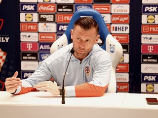 Olić: “Uz podršku navijača želimo napraviti još jedan korak prema Euru“