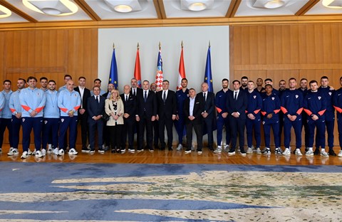 Predsjednik RH Zoran Milanović primio brončanu futsalsku reprezentaciju