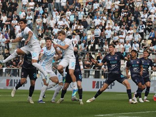 Osijek slavio u Rijeci, Varaždin protiv Slaven Belupa, Livaja za pobjedu Hajduka