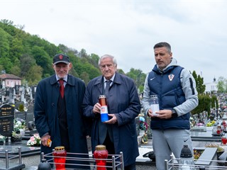 Obilježena 25. obljetnica smrti Branka Čavlovića - Čavleka