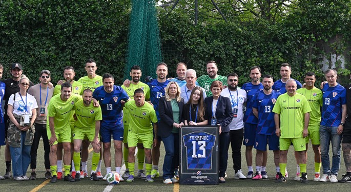 Revijalnim susretom legendi Vatrenih i Dinama okončan Memorijal Nikola Pokrivač