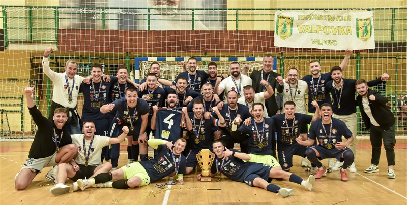 Hajduk prvak Prve HMNL, pobjednicima uručene medalje i pehar