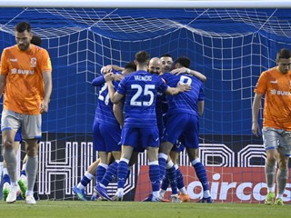 Dinamo pobjedom proslavio naslov i rođendan, "nula" u Jadranskom derbiju