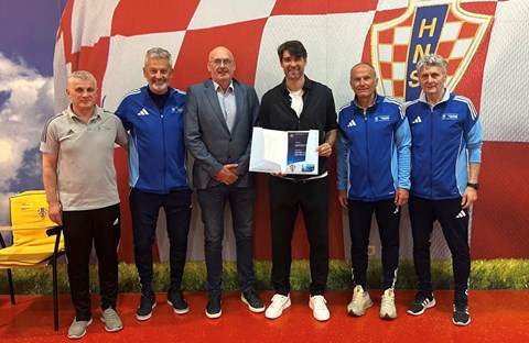 Vedran Ćorluka stekao trenersku UEFA PRO diplomu