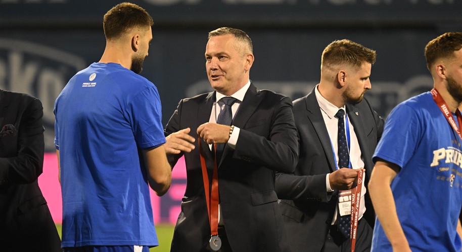 Predsjednik Kustić čestitao Dinamu na osvajanju dvostruke krune