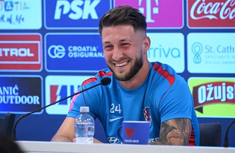 Pašalić: "Pozicije mi nisu problem, najbitnije je igrati za momčad"