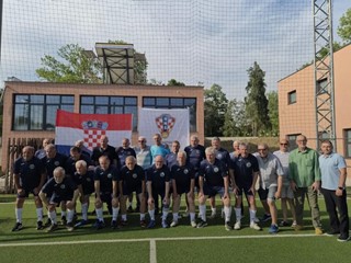 Održan promotivni turnir hodometa u Slavonskom Brodu