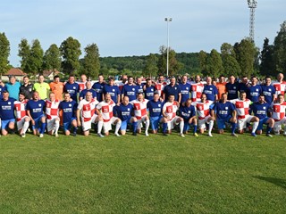 Hrvatska veteranska reprezentacija na proslavi 80 godina NK Željezničar Markovac Našički