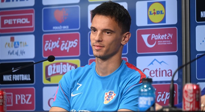 Moro: “England are excellent, but we shouldn’t underestimate the tther teams in the group either”