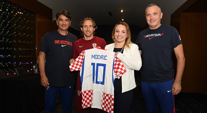 Gošća Vatrenih Martina Caswell, kći poginulog branitelja Ivana Senčića
